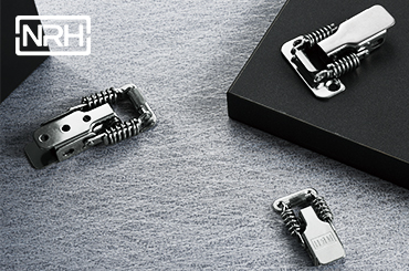 雙彈簧蜜桃黄色网站有哪些特點呢？