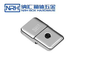 工具箱廂扣的厚度是多少？