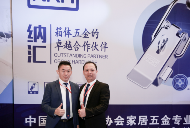 蜜桃AV网址大全集團 蜜桃AV网址大全集團